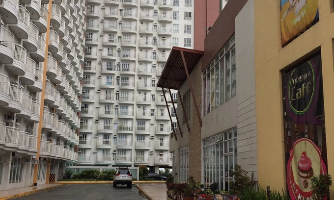 San Jose Apartamento | Condo unit at Tagaytay Prime residences