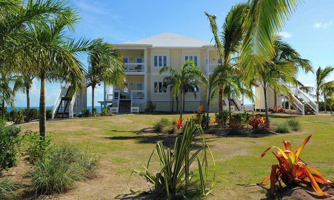 James Cistern Condominio | Penthouse Condo w / Htd Pool, playa, vista al mar 2, kayaks, carrito de golf, muelle para embarcaciones