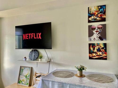 Guadalupe Apartamento | Condo - WIFI up to 100mbps - Pool - Netflix&Chill
