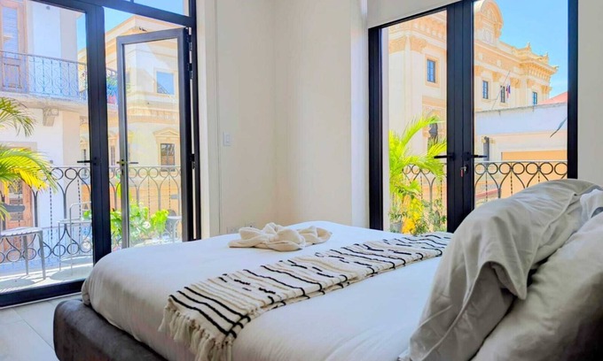 Casco Viejo Apartamento | Condo with 2 bdr + 1 bthr 🏣near Tourist Atractions