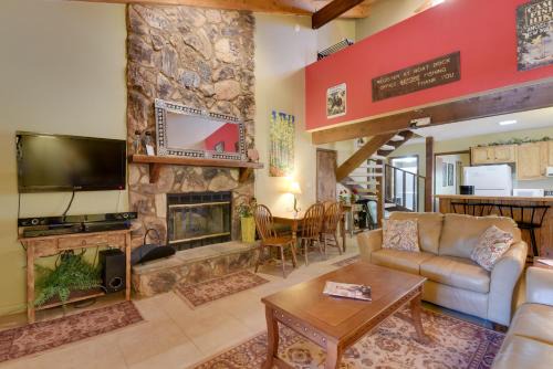 Angel Fire Apartamento | Condo with Grill Access Close to Angel Fire Resort