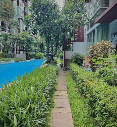 Suan Luang Apartamento | Condo with Pool View & Great Amenities Bangkok