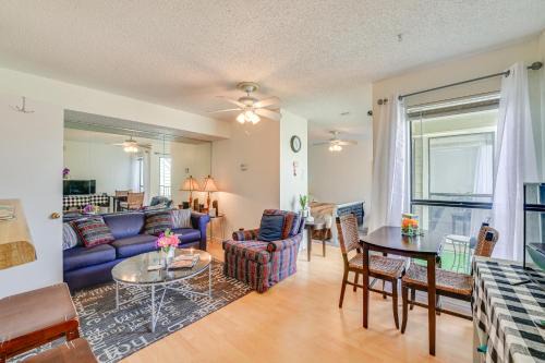 Fort Worth Apartamento | Condo with Pool Access 3 Mi to Downtown Fort Worth!