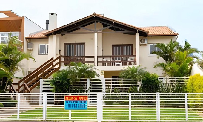 Centro Casa | Condomínio Isana
