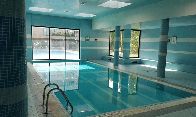 Mafamude Apartamento | Condominio en SPA, 2 Piscinas, gym, sauna, baño turco, garaje, 170 m del metro