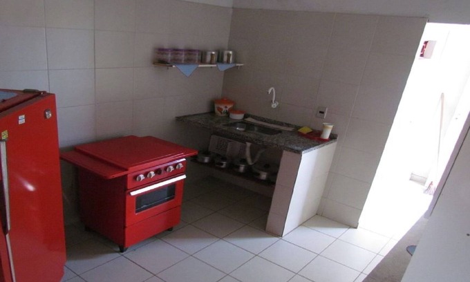 Guarapari Chalet De Esquí | Condominio de diez chalets y piscina para invitados. Excelente costo beneficio.