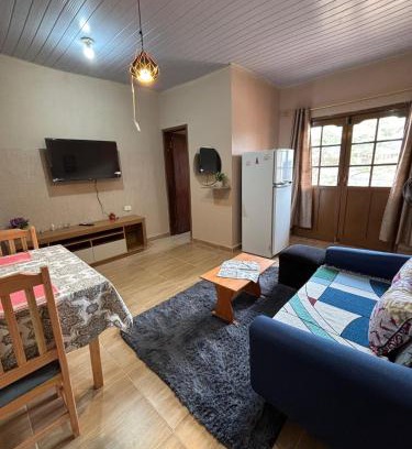 Fernando De La Mora Apartamento | Confort moderno, cerca de todo