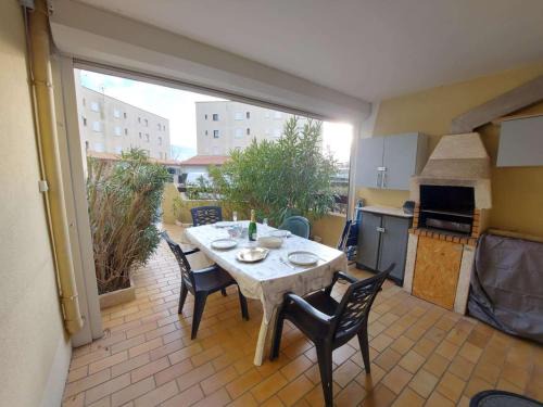 Marseillan Apartamento | Confortable 2 pièces cabine, 6 pers, parking à Marseillan-Plage - FR-1-326-839