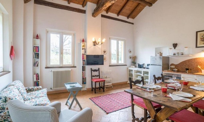 Villa Guardia Apartamento | Apartment in Villa with pool and parking space