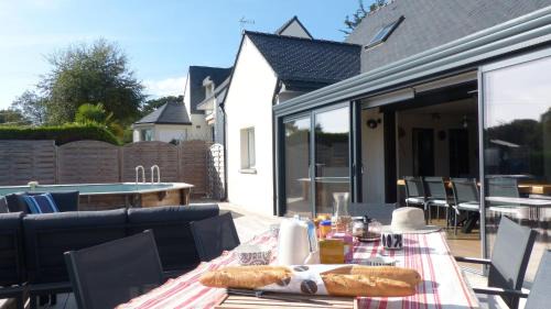 Larmor-Baden Casa | Confortable maison avec piscine a Larmor Baden