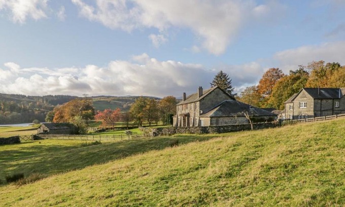Near Sawrey Casa | Coniston