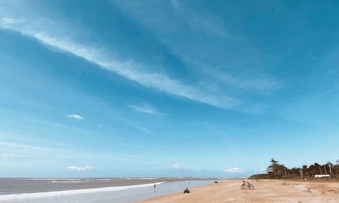 Manguinhos Casa | Container 10 Beach Studio