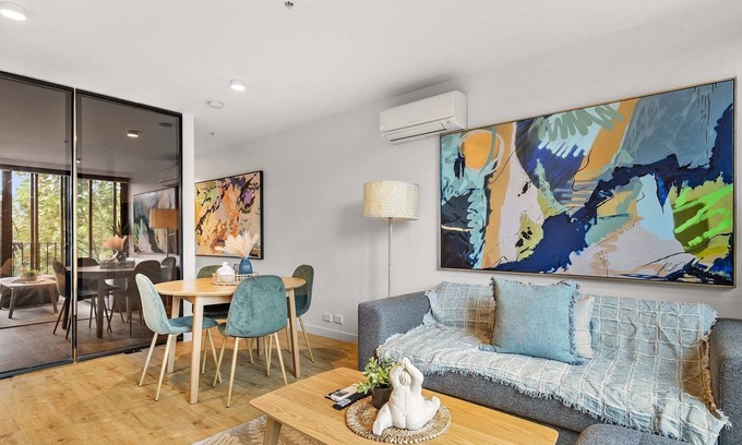 Saint Kilda South Apartamento | Contemporary 1-Bed in the Heart of St Kilda