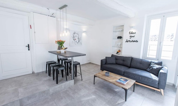 Cannes City Centre Apartamento | 2 PIECES BALCON 4 PERS PALAIS FESTIVALS CANNES 1MN