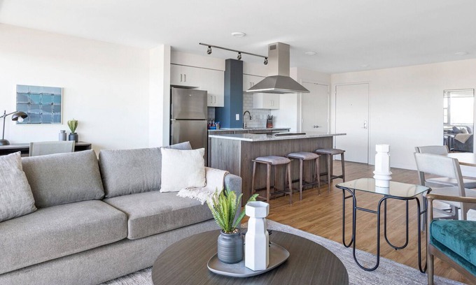 Wynnefield Apartamento | Contemporary 1BR, in unit Washer/Dryer, FREE parking with all amenities!