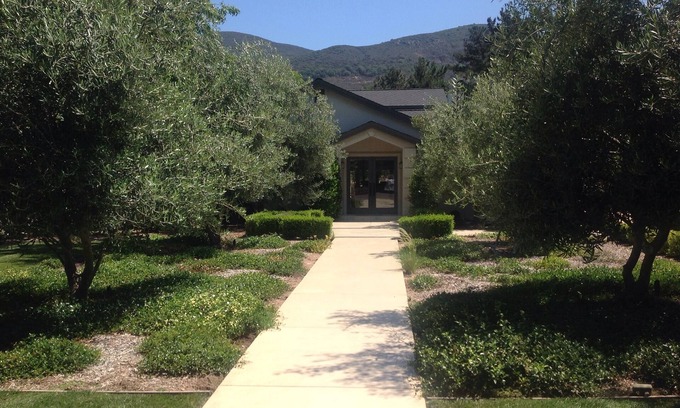 Coombsville Casa | Minutos de casa contemporáneos del centro de Napa!