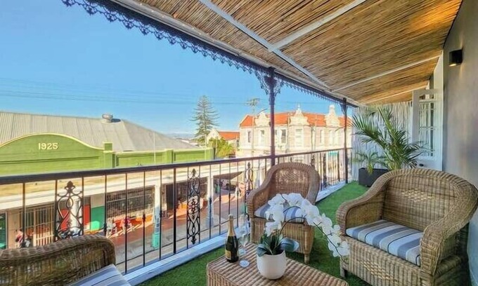 Observatory Apartamento | Contemporary & Stylish Apartment in Observatory