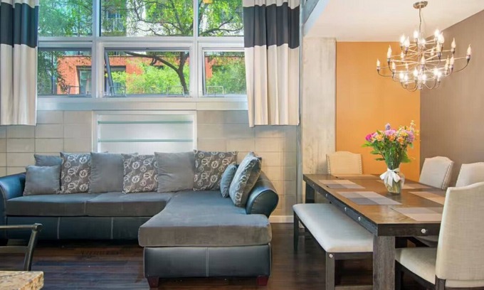 Downtown San Diego Condominio | Contemporary Urban Loft in the Heart of DT San Diego with Private Entrance