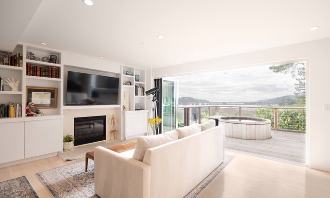 Almonte Casa | Vista a la bahía moderna Charmer en Mill Valley