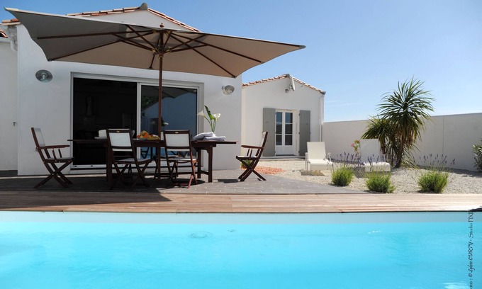La Flotte Casa | VILLA CONTEMPORÁNEA CON PISCINA CLIMATIZADA INDIVIDUAL, WIFI