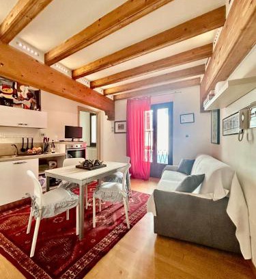 Centro Storico Apartamento | Contrada Romantica