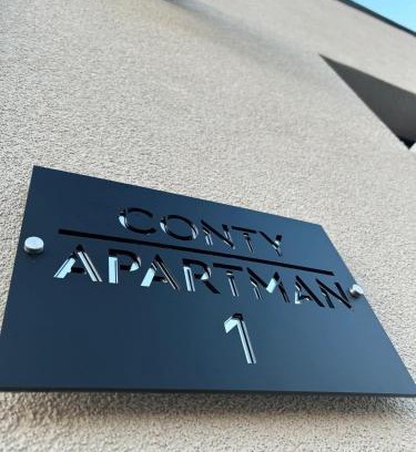 Vrsac Apartamento | Conty