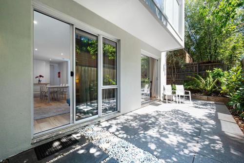 Carnegie Casa | Convenience and Comfort in Carnegie