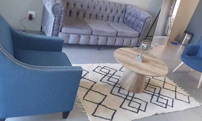 Burgundy Estate Apartamento | Convenient 2 Bed, 2 Bath Getaway in Burgundy Estate