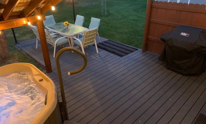 Lincoln Casa | Convenient Mountain Comfort