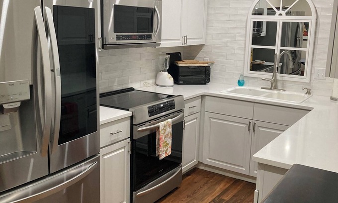 Radcliffeborough Condominio | Condominio espacioso conveniente Perfectamente ubicado en el centro histórico de Charleston