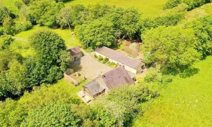 Bethania Casa | Converted Granary on a rural small holding