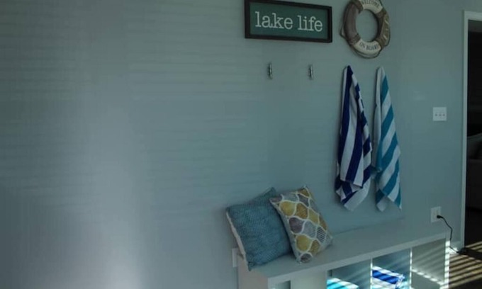 Osage Beach Casa | Conway Cove Dock Hot Tub Fire Pit