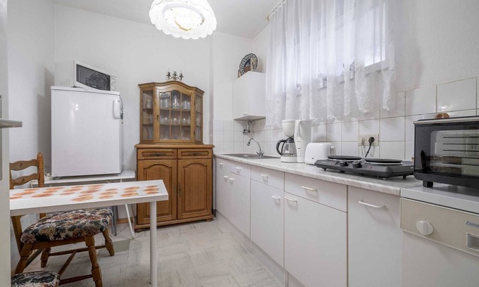 Muhlenberg Apartamento | CONZEPTplus - Apartamento de 2 habitaciones | ID 4321 | Wi-Fi