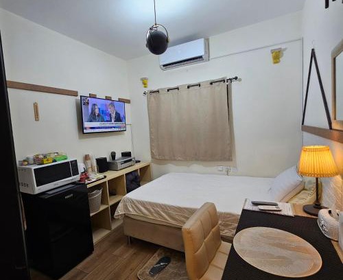 Ramat Gan Apartamento | Cool place - חדרים דלוקס - ליד בי"ח "שיבא"-"בלינסון"-"בר אילן"-"מכללת ר"ג" - חניית רכבים חינם זמינה 24-7 -חשבונית מס