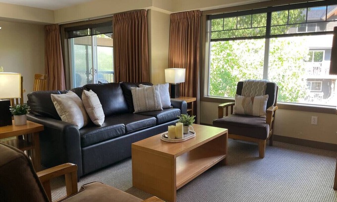 Copperstone Resort Condominio | Copper Point - Outdoor Hot Tub | Fire Table | Gym