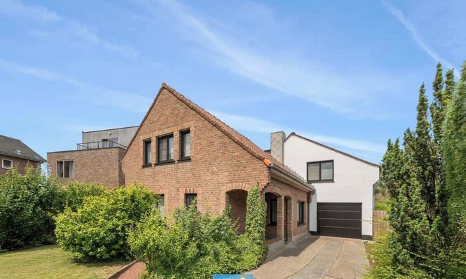 Sint-Andries Casa | Coppietershof-home with garden in historic Bruges