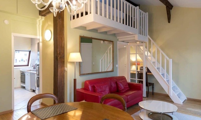 Faubourg Saint-Germain Apartamento | Encantador apartamento de 1 dormitorio junto a la Torre Eiffel
