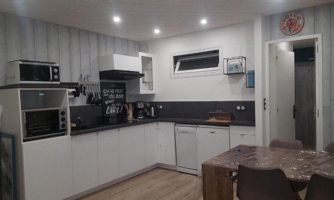 Pla d'Adet Apartamento | Coquet appartement 2 étoiles ski ou cures thermales!