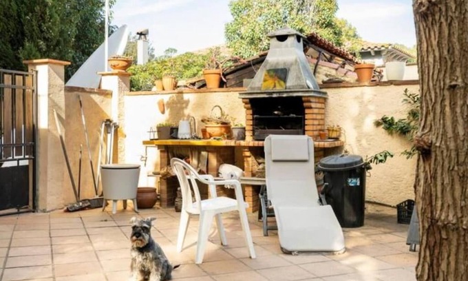 Sant Cugat del Valles Apartamento | COQUETO APTO. EN LA FLORESTA, a solo 12 kms. de Barcelona capital, 2 personas.