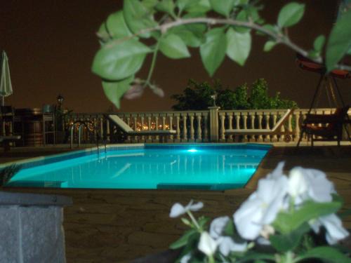 Peyia Town Villa | Coral Blue Villa