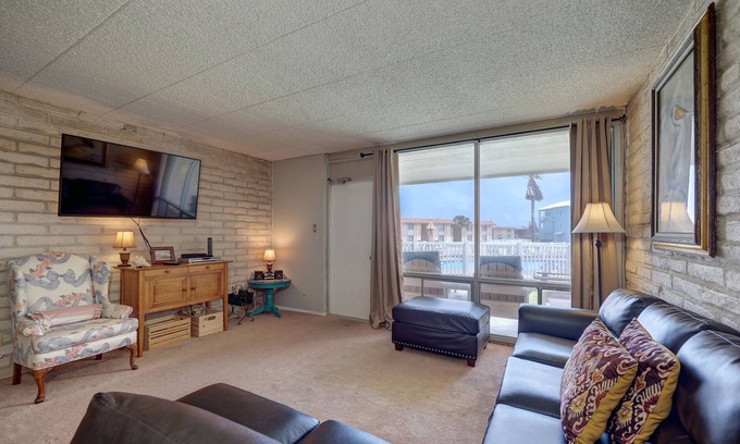 Shibui Sands Condominio | Coral Cay #107 | 0 Bed, 1 Bath