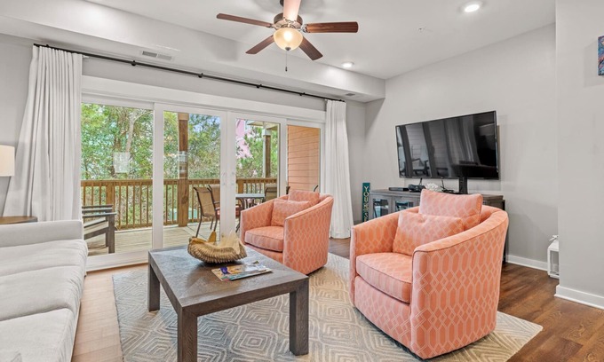 Bermuda Bay Casa | Coral Cove at Cambridge Cove with Private hot tub and Near Beach!