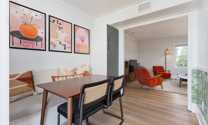 Wrightsville Beach Casa | Coral House - Incredible Sunsets + Walk to Beach!