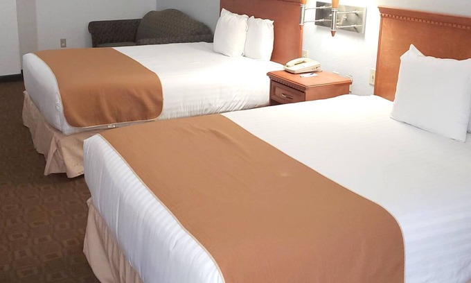 New Braunfels Hotel | Coratel Inn & Suites By Jasper New Braunfels IH-35 EXT 189- 2 Queen Bed NS