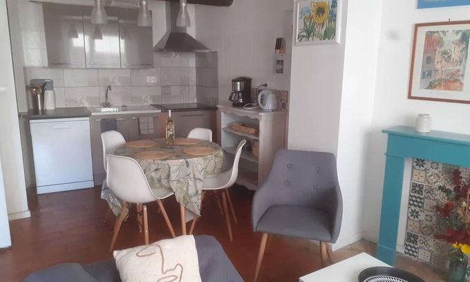 Saint-Pierre-des-Champs Casa | CORBIERES HOUSE NEAR LAGRASSE
