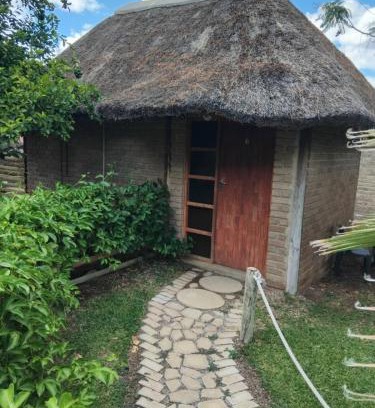 Grootfontein Casa | Corner House Cottages