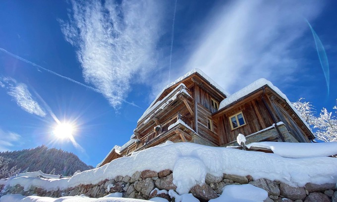 La Cote-d'Arbroz Chalet De Esquí | Impresionante chalet de esquí con estructura de roble a las afueras de MORZINE Perfecto para familias