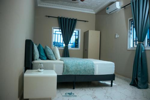 Serrekunda Apartamento | CORNERSTONE APARTMENTS