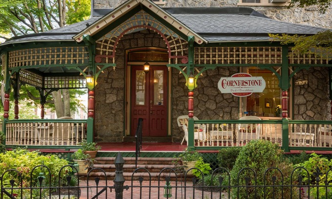 Powelton Village Cama Y Desayuno | Cornerstone Bed and Breakfast