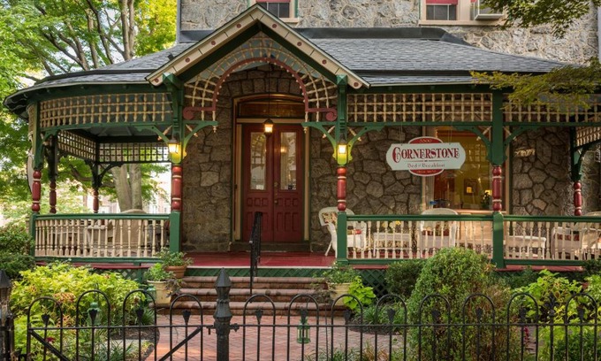 Powelton Village Cama Y Desayuno | Cornerstone Bed & Breakfast